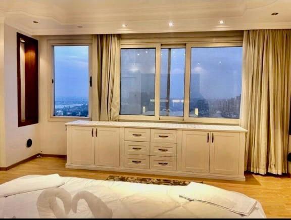 Amazing Duplex With Nile View Apartment Cairo