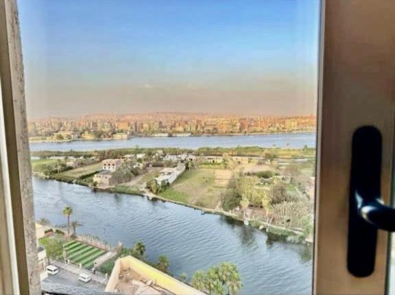 Amazing Duplex With Nile View Apartment Cairo