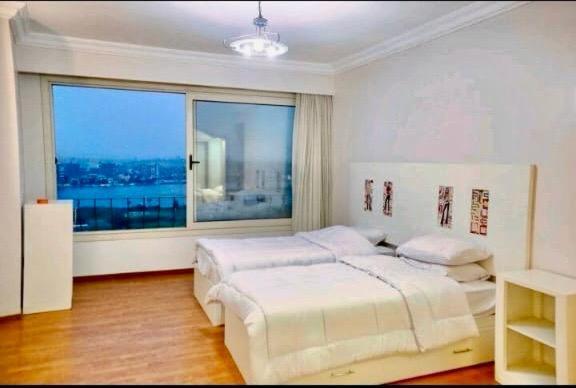 Amazing Duplex With Nile View Apartment *